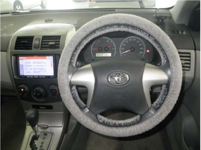 COROLLA  AXIO 1.5 X6