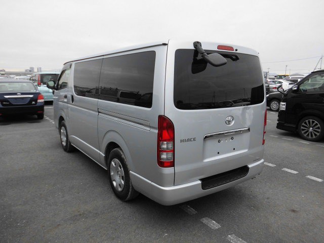 HIACE VAN   LONG DX GL PACKAGE3