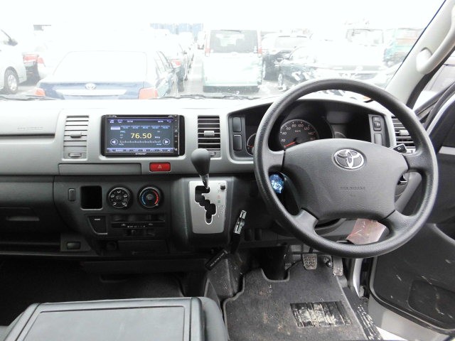 HIACE VAN   LONG DX GL PACKAGE6