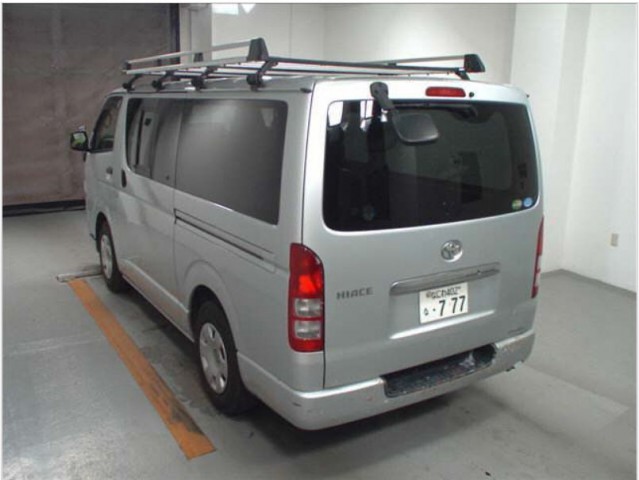 HIACE VAN  DX GL PACKAGE2