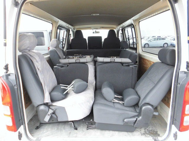 HIACE VAN LONG DX GL PACKAGE8