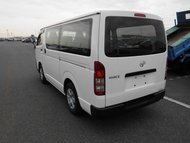 HIACE VAN  DX3