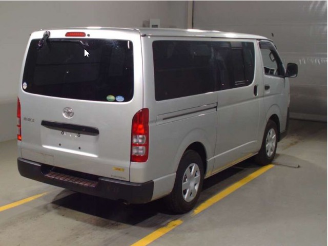 HIACE VAN DX4