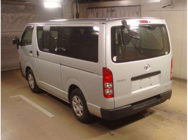 HIACE VAN DX-GL2