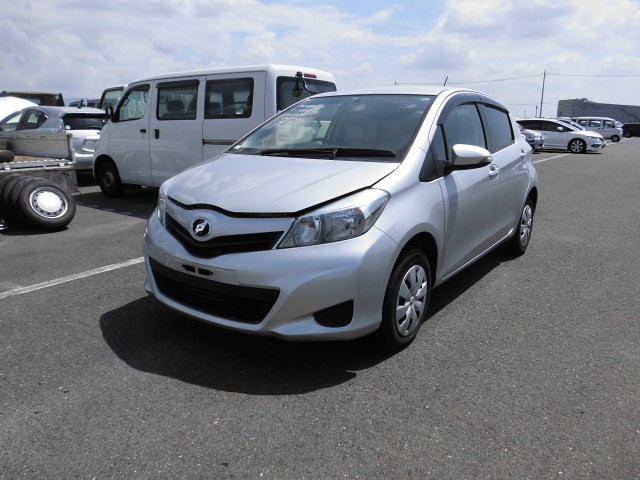 VITZ F2