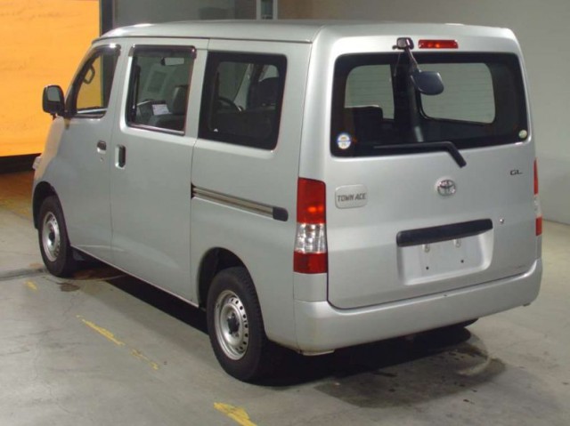 TOWNACE VAN GL2