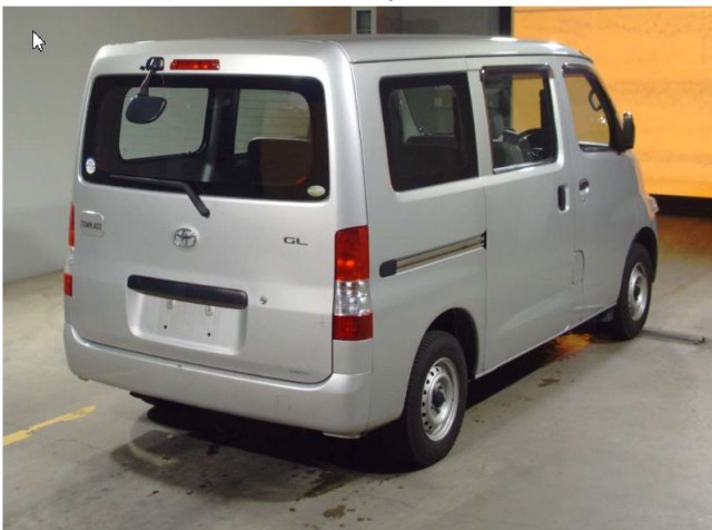 TOWNACE VAN GL4