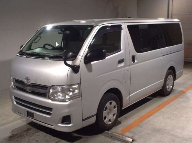 HIACE VAN DX GL PACKAGE3