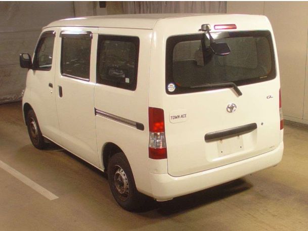 TOWNACE VAN GL2