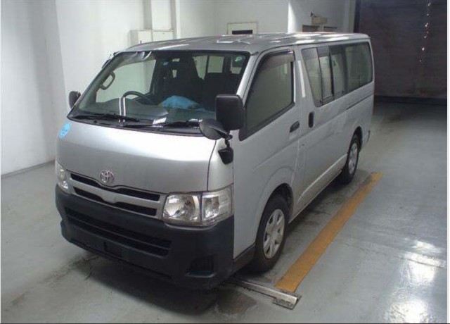 HIACE VAN DX3