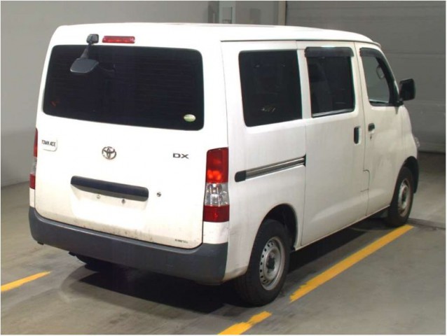 TOWNACE VAN  DX4