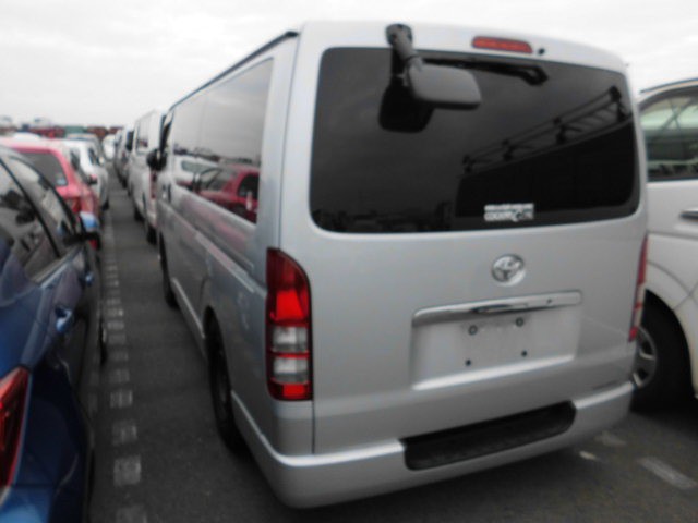 HIACE VAN LONG DX GL PACKAGE3