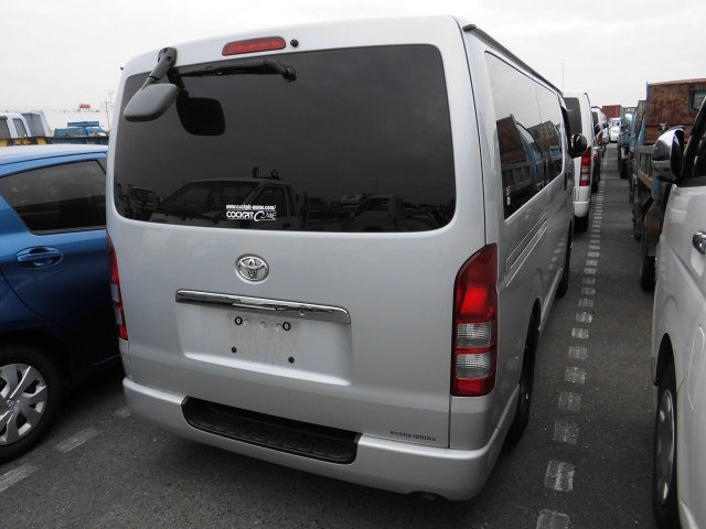 HIACE VAN LONG DX GL PACKAGE4