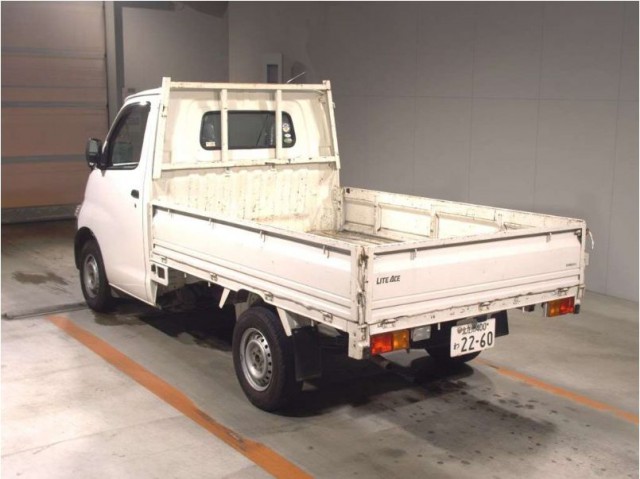 LITEACE TRUCK DX2