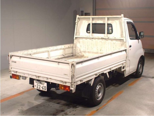 LITEACE TRUCK DX4