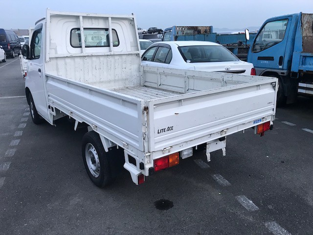 LITEACE TRUCK DX3