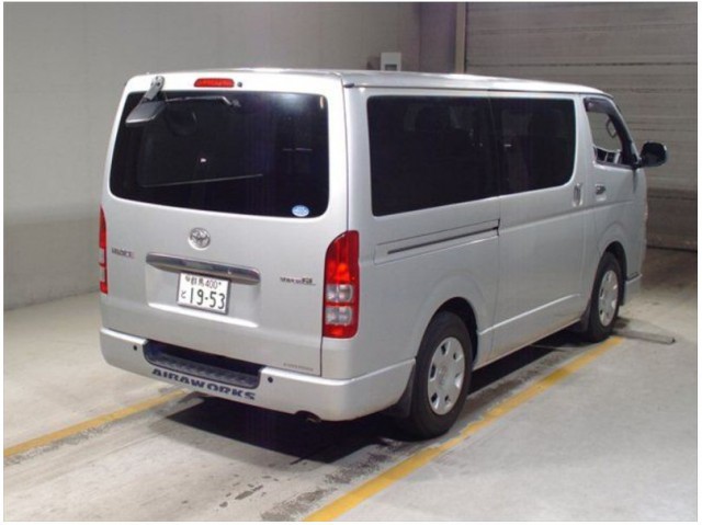 HIACE SUPER GL4