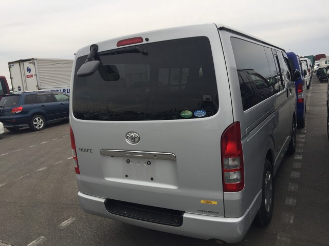 HIACE VAN LONG DX GL PACKAGE2