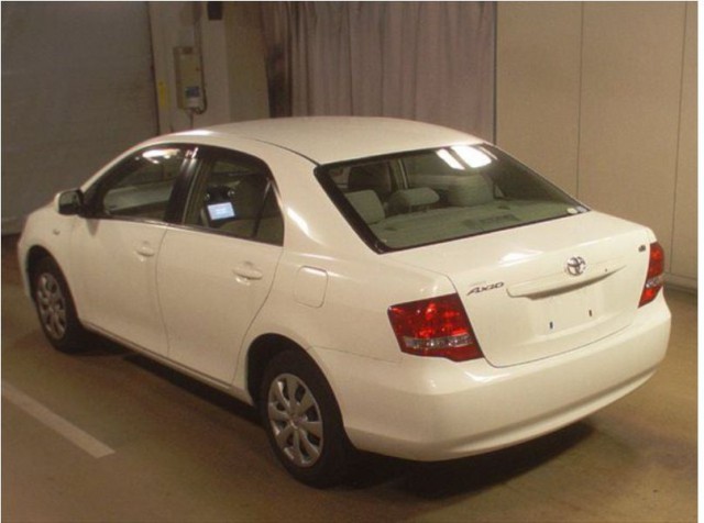 COROLLA AXIO  X2