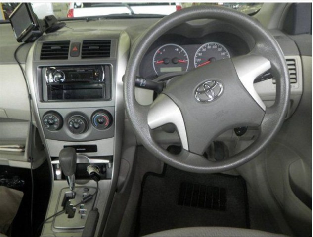 COROLLA AXIO  X6