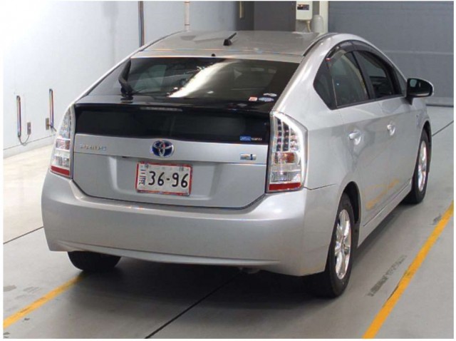 PRIUS S6