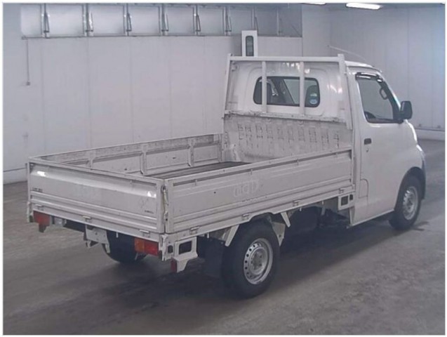 LITE ACE TRUCK DX4