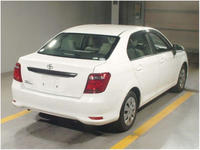 COROLLA AXIO 1.5X BUSINESS PACKAGE2