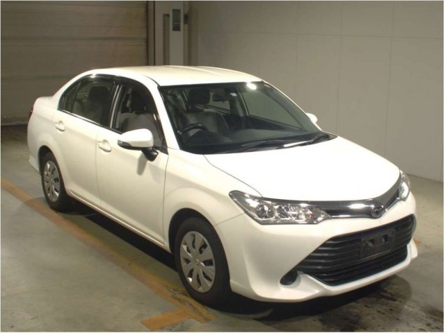 COROLLA AXIO 1.5X3