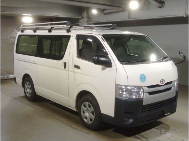 HIACE VAN DX3