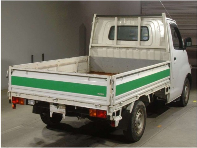 LITE ACE TRUCK DX2