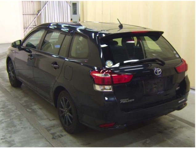 COROLLA FIELDER HYBRID4