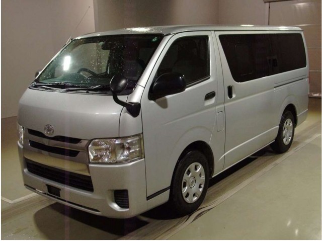 HIACE VAN DX GL PACKAGE1