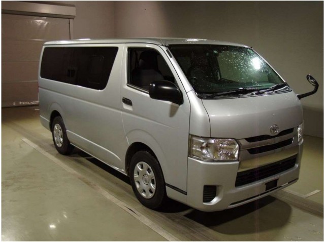 HIACE VAN DX GL PACKAGE3