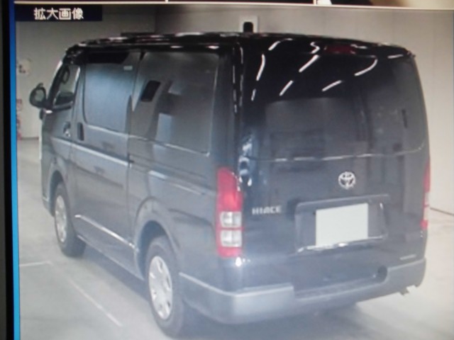 HIACE VAN LONG DX 2