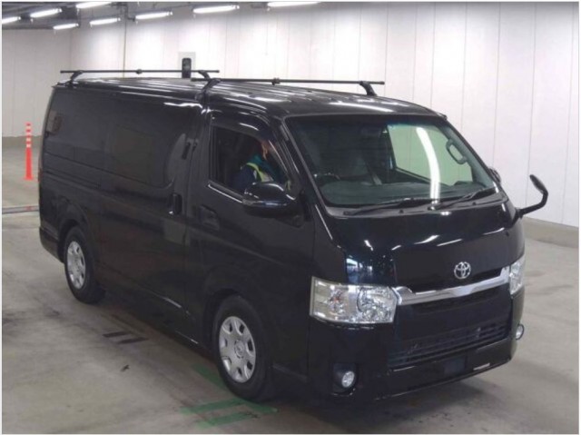 HIACE VAN DX GL PACKAGE1