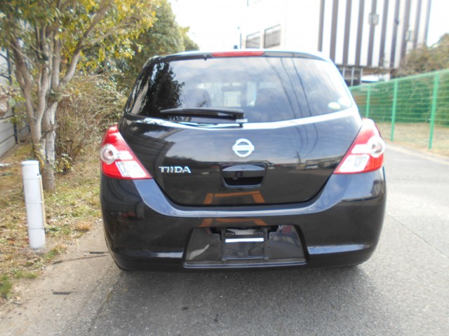 TIIDA 15M2