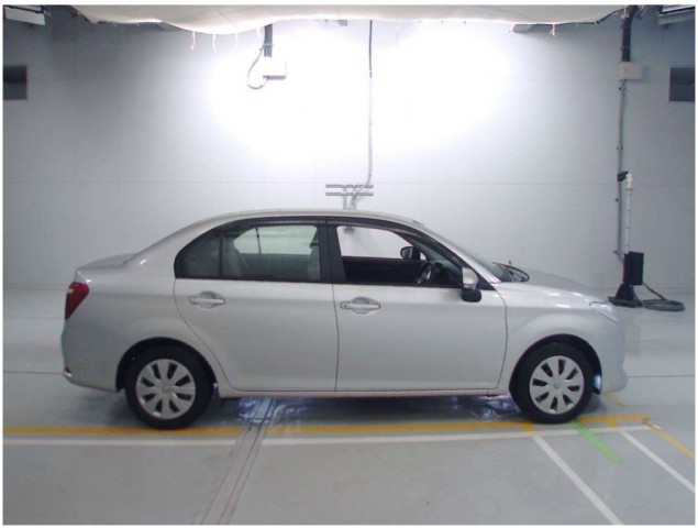 COROLLA AXIO 1.5X BUSINESS PACKAGE12