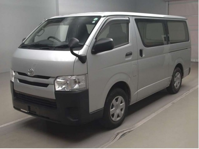 HIACE VAN LONG DX 1