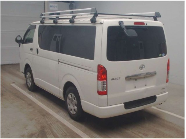 HIACE VAN DX GL PACKAGE4