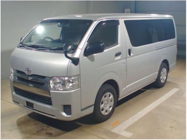 HIACE VAN LONG DX GL PACKAGE1