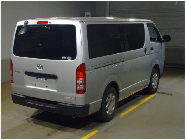 HIACE VAN LONG DX GL2