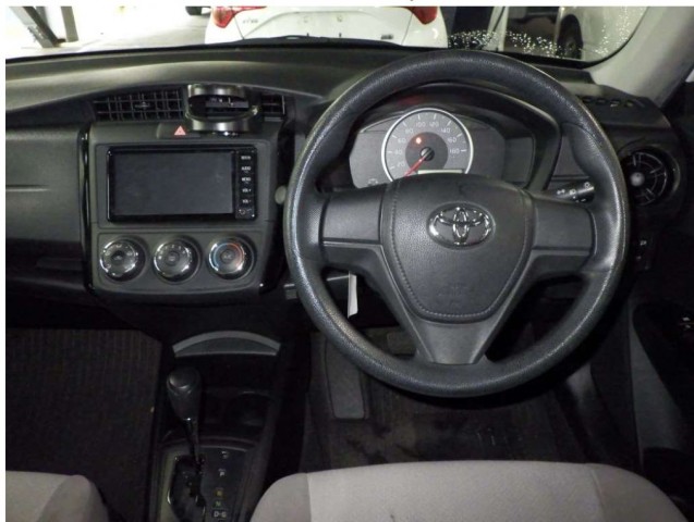 COROLLA  AXIO  1.5X6