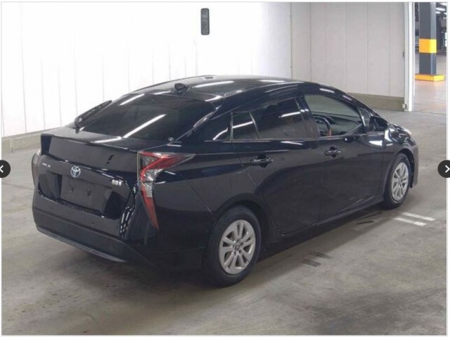 PRIUS S SAFETY PLUS HYBRID4