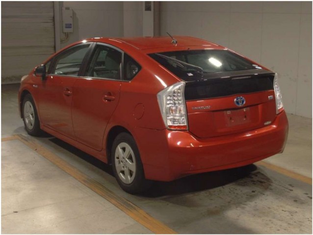 PRIUS HYBRID S4