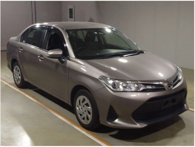 COROLLA AXIO 1.5X1