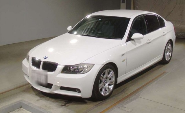 BMW 3 SERIES  302i M SPORTS2