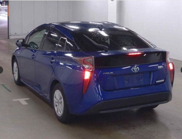 PRIUS HYBRID S4