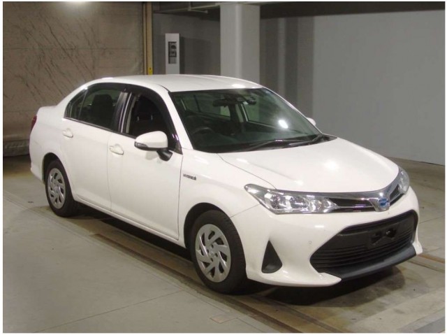 COROLLA AXIO HYBRID1