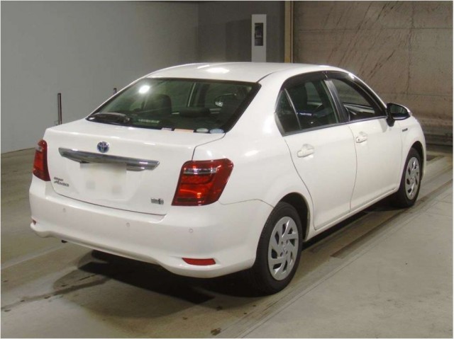 COROLLA AXIO HYBRID3