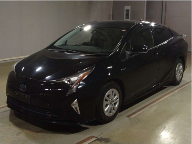 PRIUS HYBRID S SAFETY PLUS 2